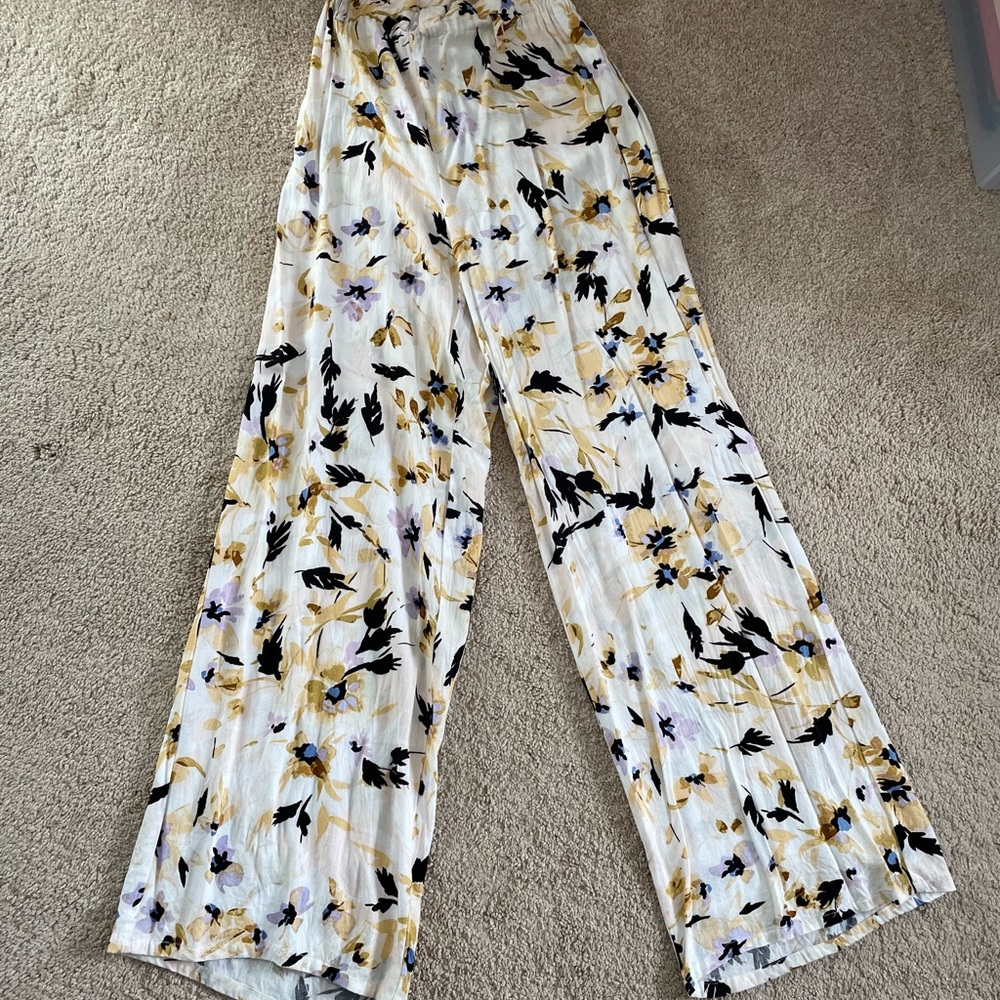 O’Neill Floral Belted Pants